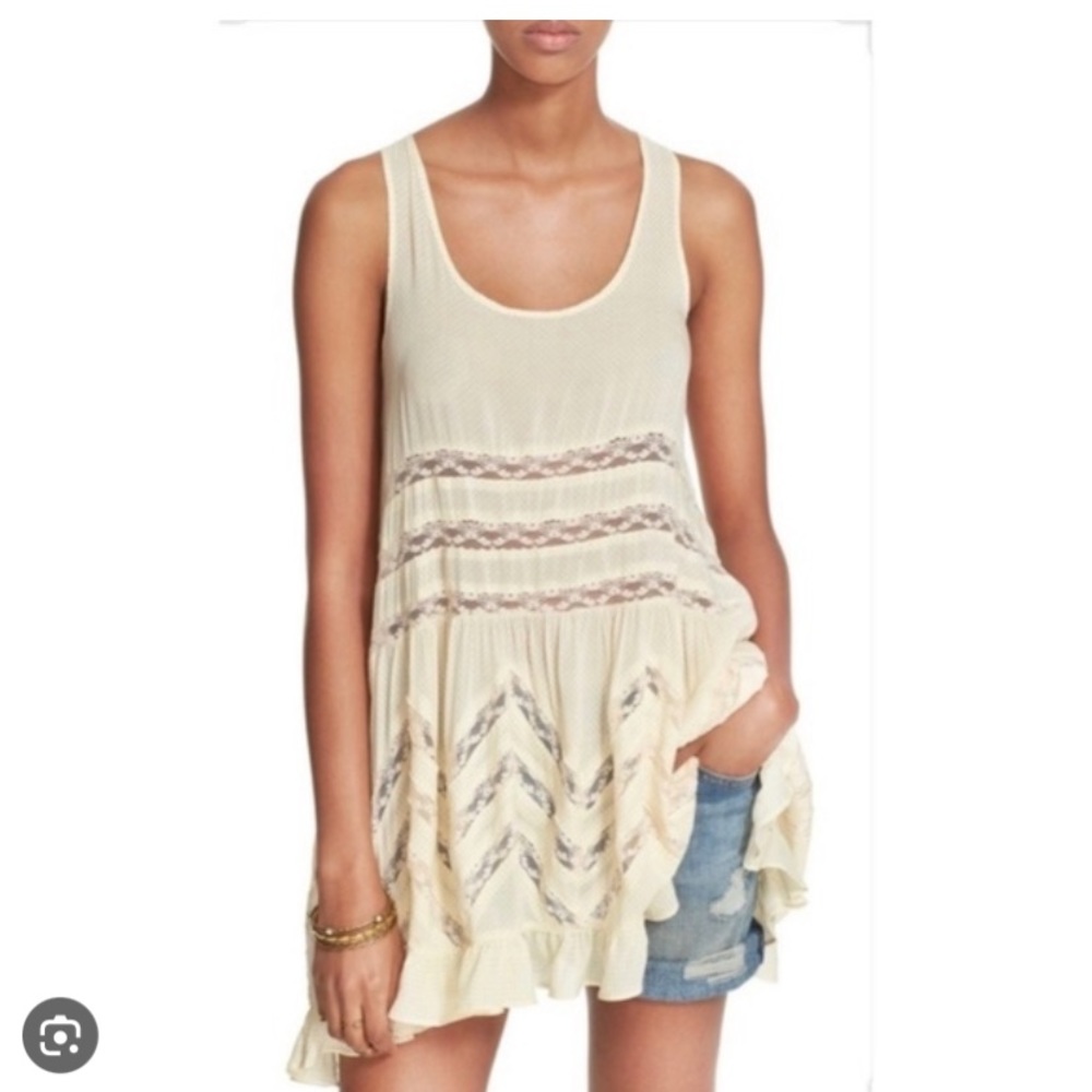 Free people swingy lace inset tunic, size small in cream color